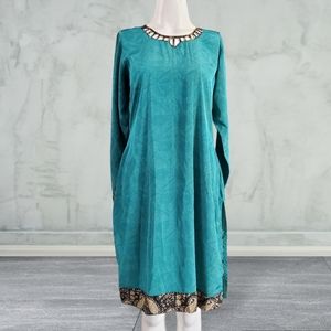 Vintage Floral Teal Green Paisley Trim Churidar Neck Design Longsleeve Kurti